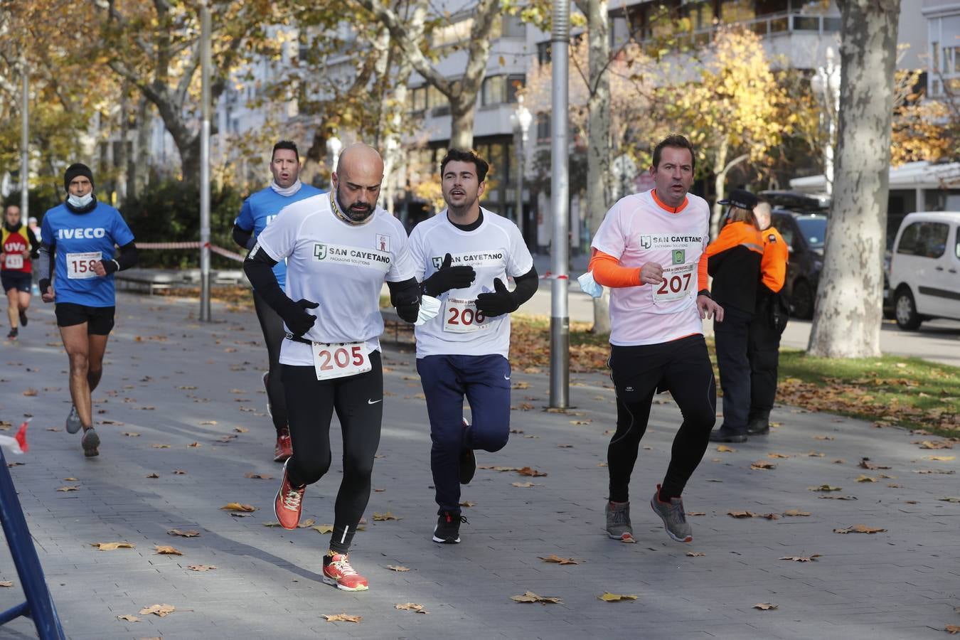 Fotos: V Carrera de Empresas de El Norte de Castilla (3/8)