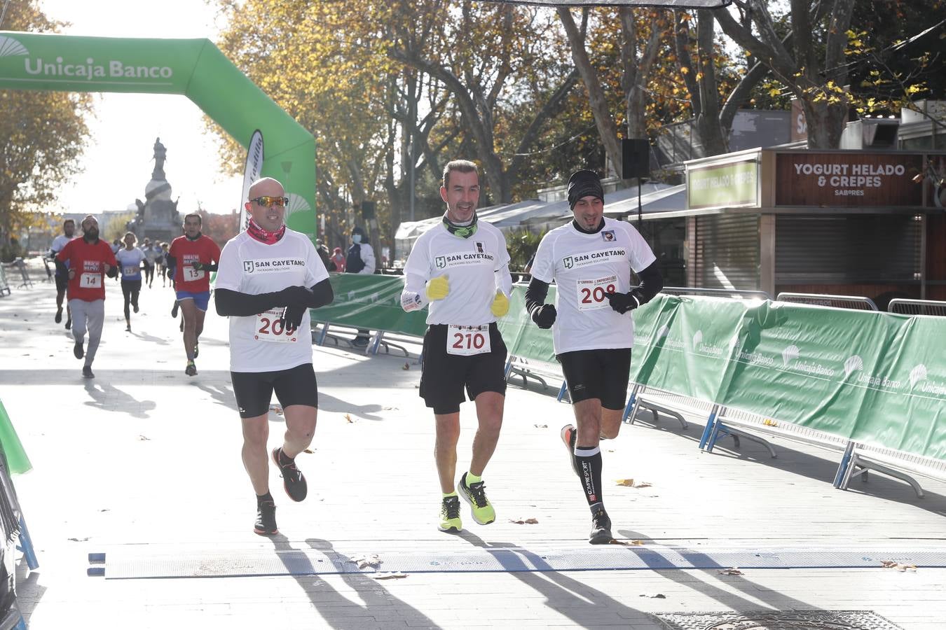 Fotos: V Carrera de Empresas de El Norte de Castilla (5/8)