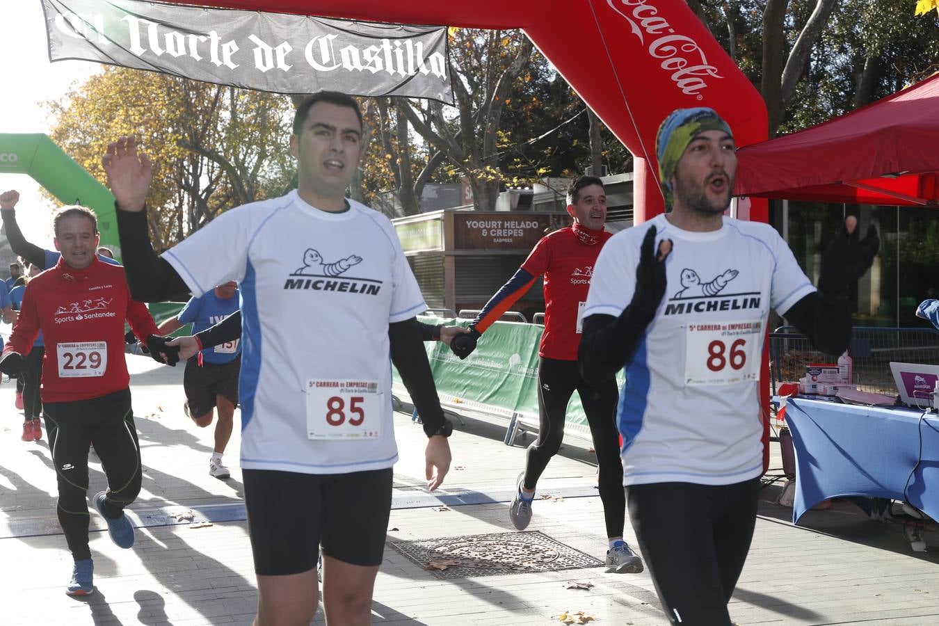 Fotos: V Carrera de Empresas de El Norte de Castilla (5/8)