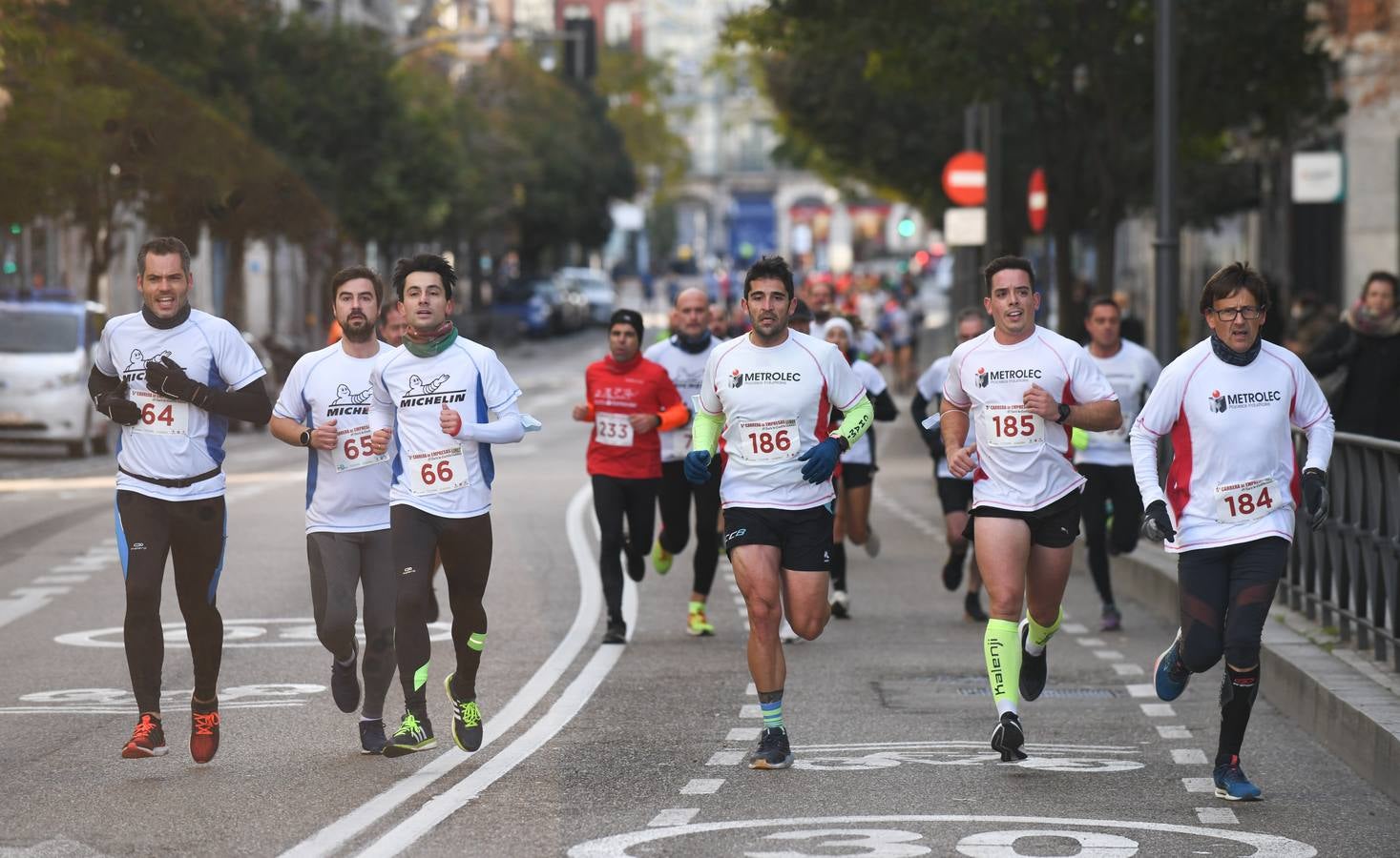 Fotos: V Carrera de Empresas de El Norte de Castilla (8/8)