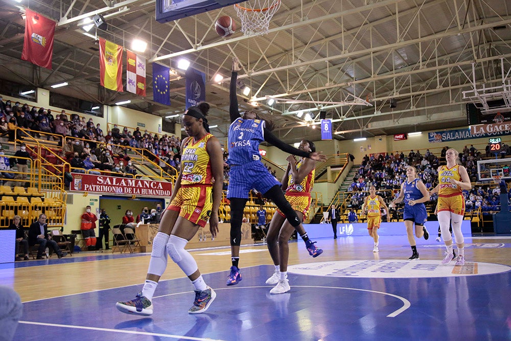 Un desacertado CB Avenida encaja la primera derrota liguera en el Clásico (69-77)