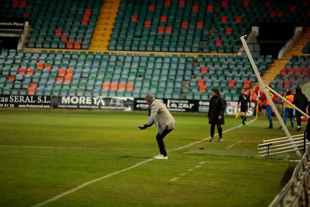 Adri Carrasco pone fin a la sequía del Salamanca UDS para derrotar al Langreo (1-0)