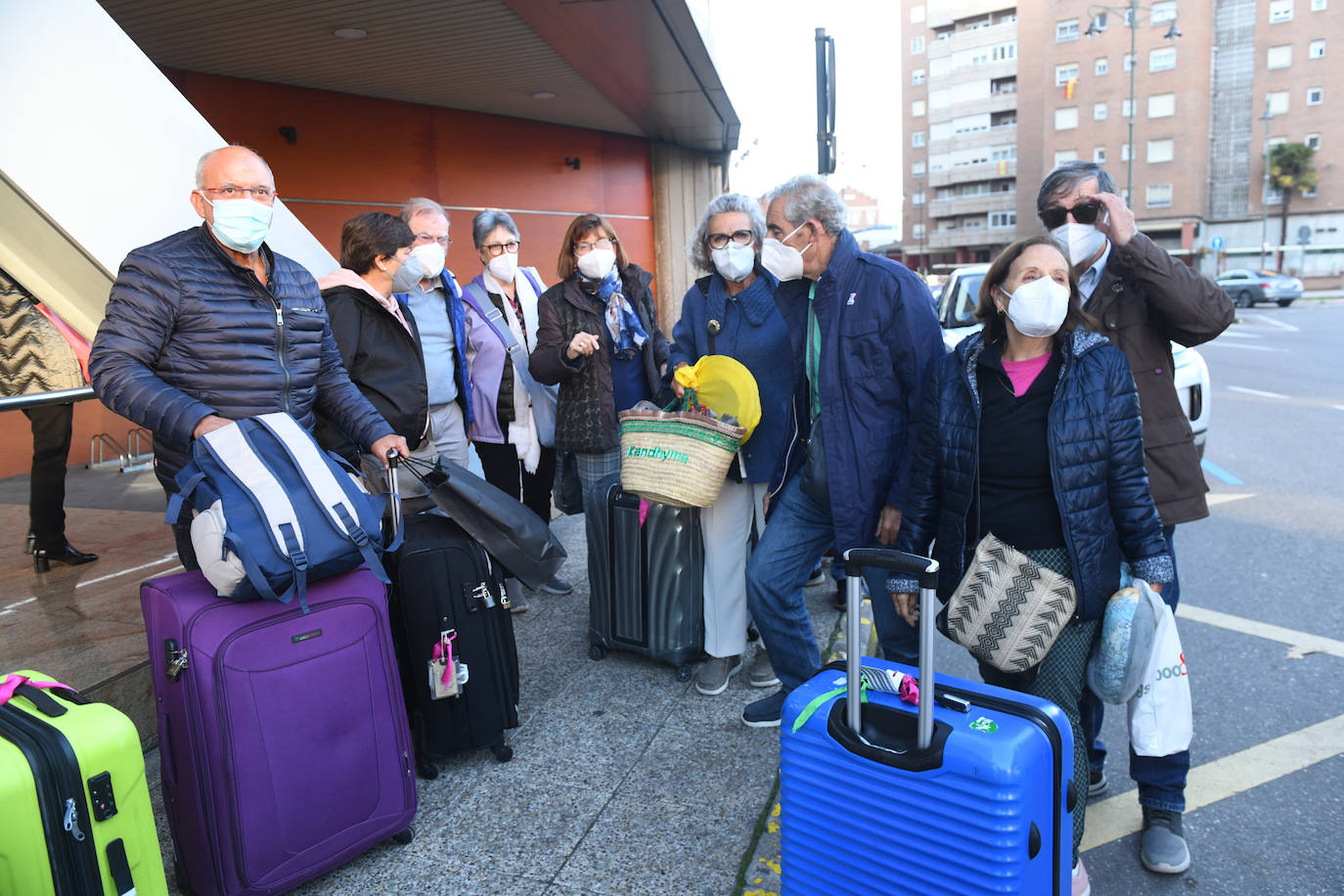 Fotos: Los turistas vallisoletanos, atrapados en Sudáfrica llegan a Valladolid