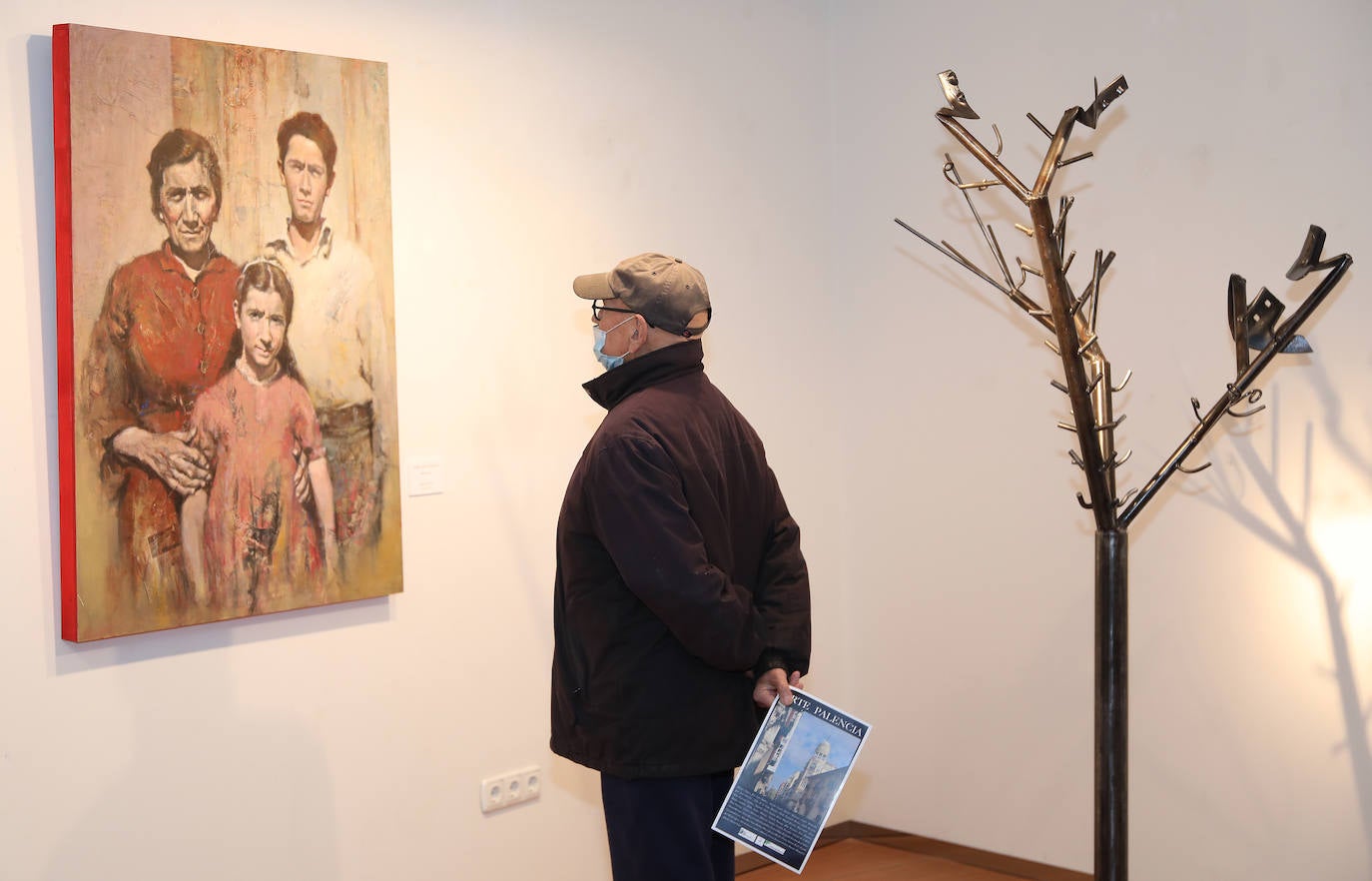 La inauguración de la exposición multidisciplinar podrá visitarse este mes en la sala de Unicaja.