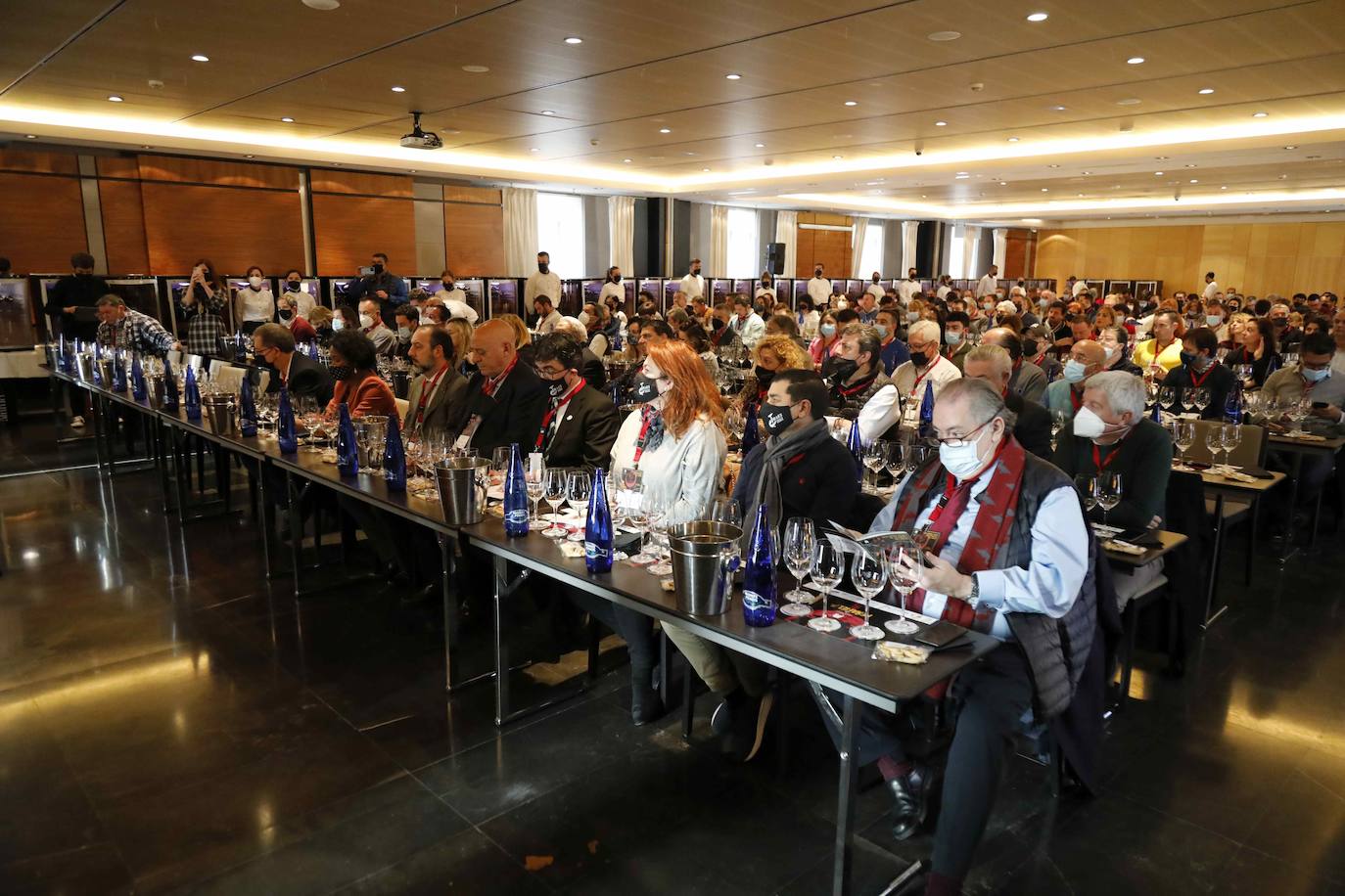 Celebración de la cata Opera Prima 2021 en Peñafiel. 