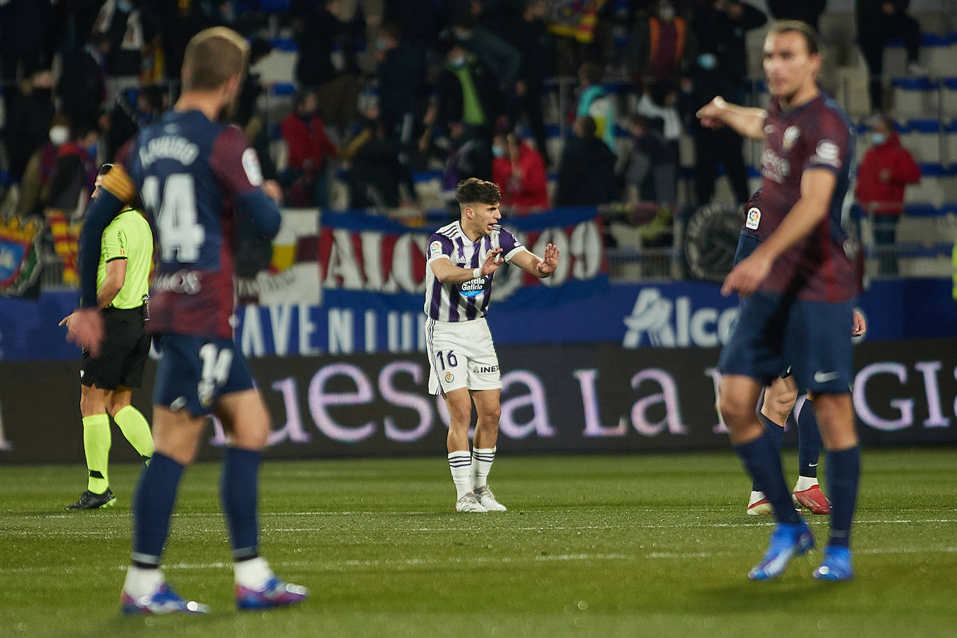 Fotos: Huesca-Real Valladolid