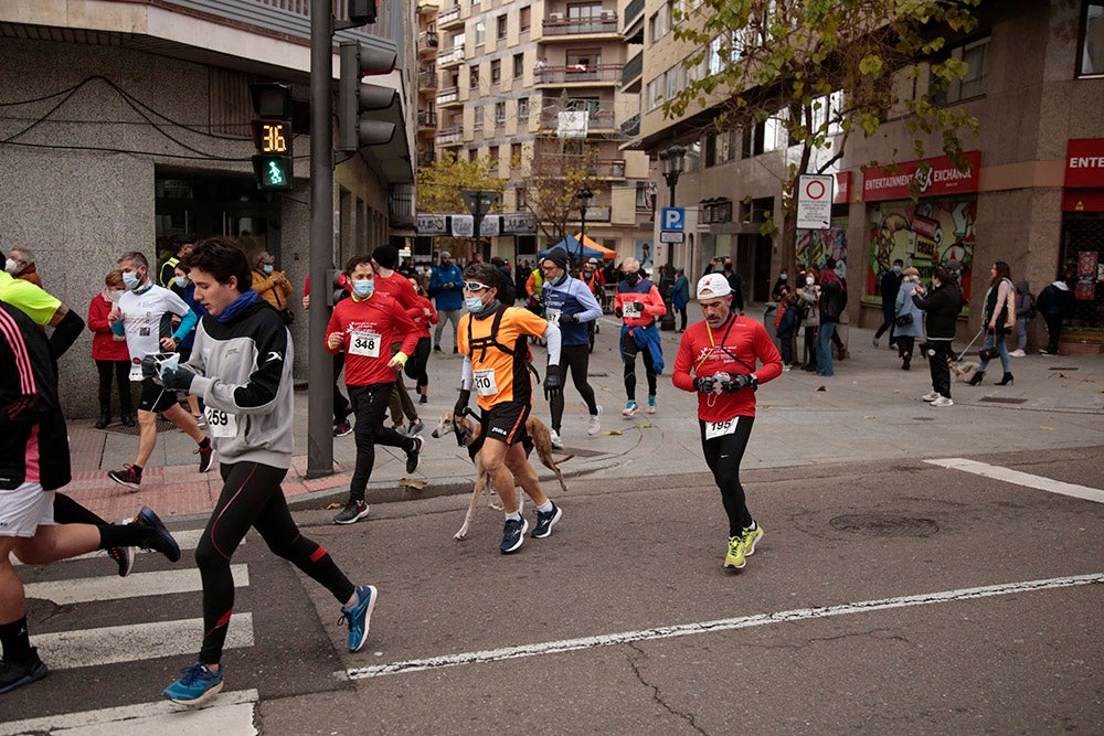 Dani Sanz y Verónica Sánchez ganan la III Carrera Popular Corre con tu Médico en Salamanca