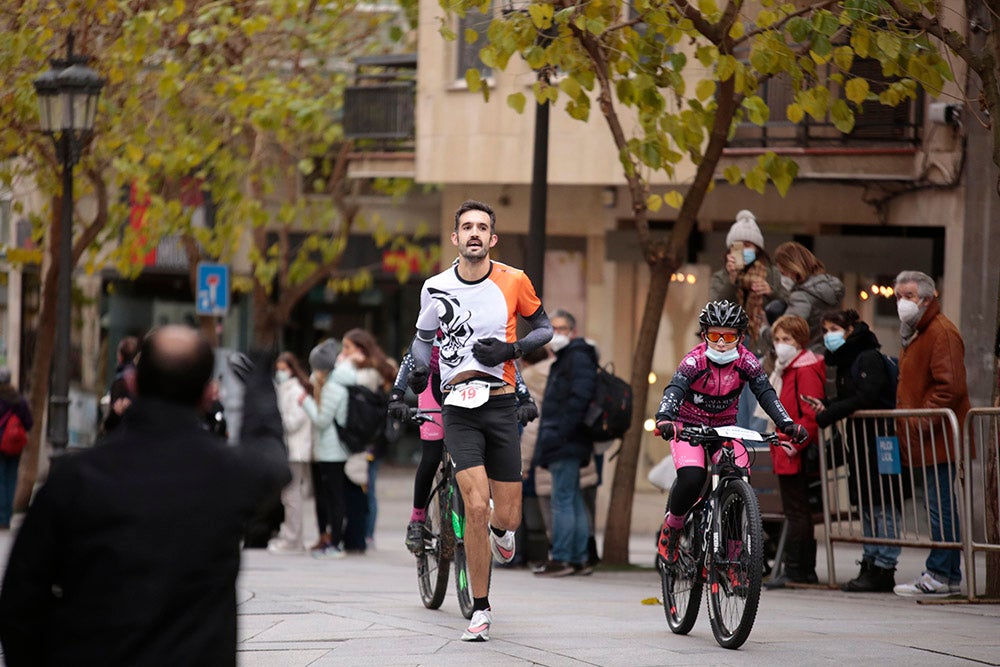 Dani Sanz y Verónica Sánchez ganan la III Carrera Popular Corre con tu Médico en Salamanca