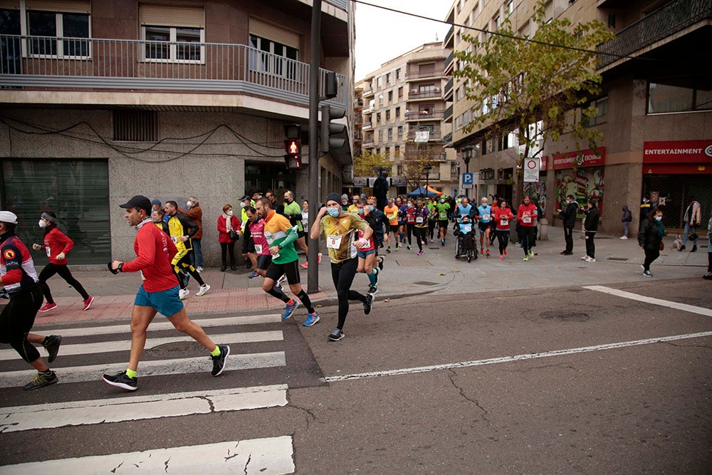 Dani Sanz y Verónica Sánchez ganan la III Carrera Popular Corre con tu Médico en Salamanca