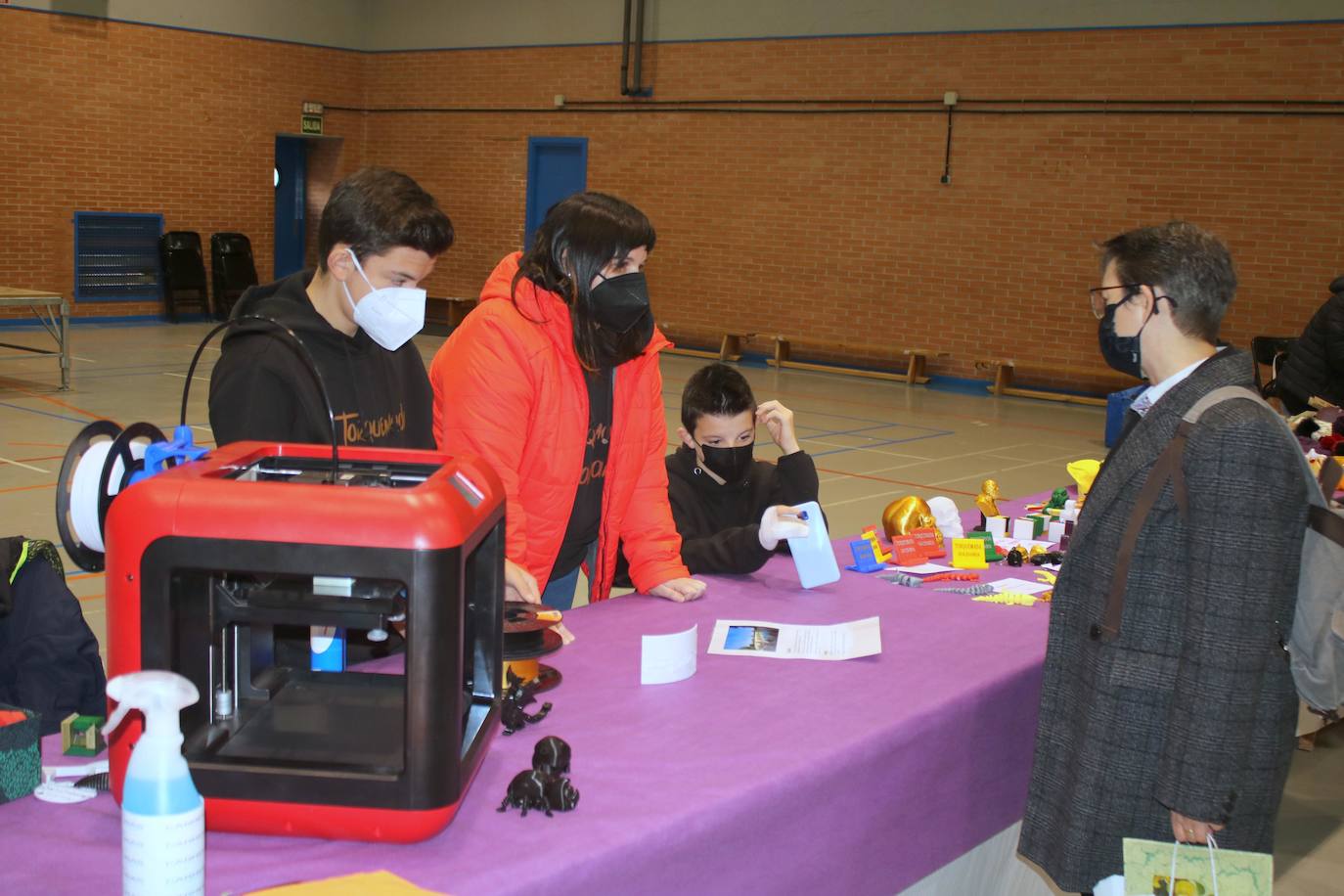 Fotos: Torquemada se solidariza con la hemiplejia alternante