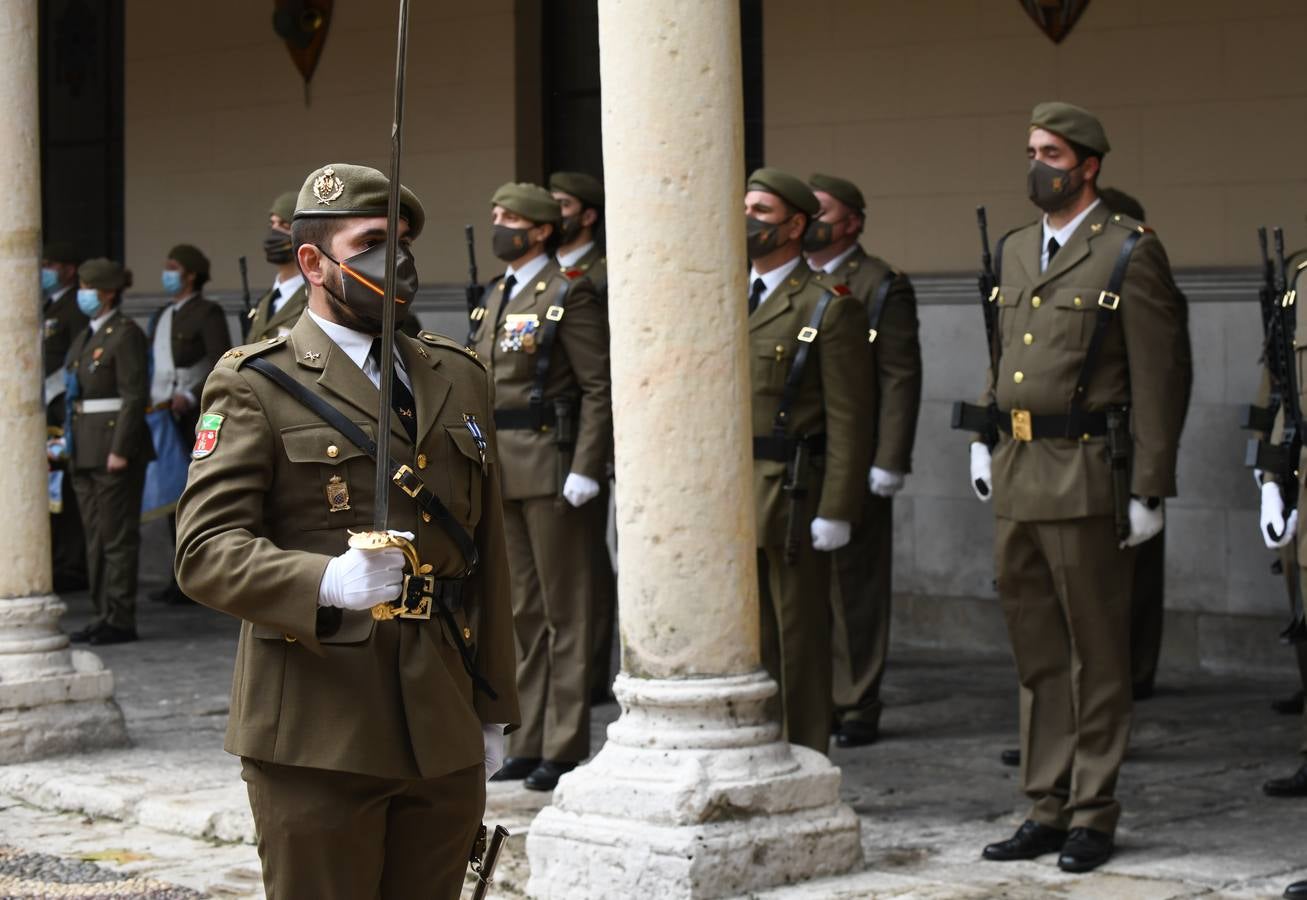 Fotos: Acto de Infantería en honor a la Inmaculada Concepción en el Palacio Real de Valladolid