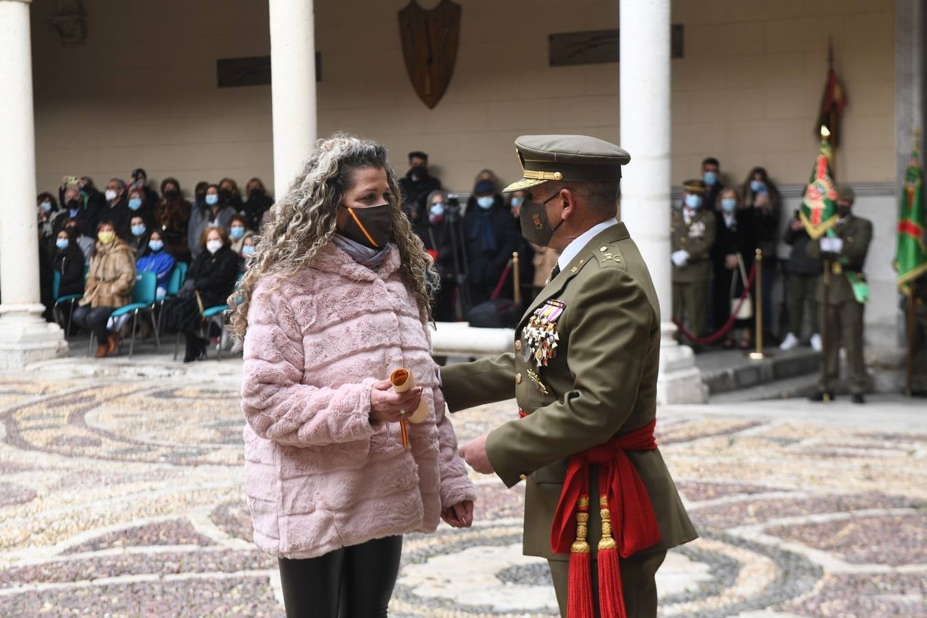 Fotos: Acto de Infantería en honor a la Inmaculada Concepción en el Palacio Real de Valladolid