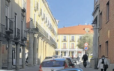 Acceso a la Plaza Mayor desde San Francisco. 