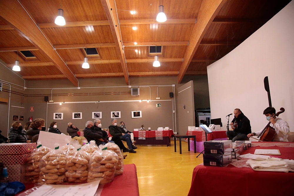 Tradicional Feria de los Dulces de las Monjas en Morille con música y exposiciones en el CEVMO del pueblo