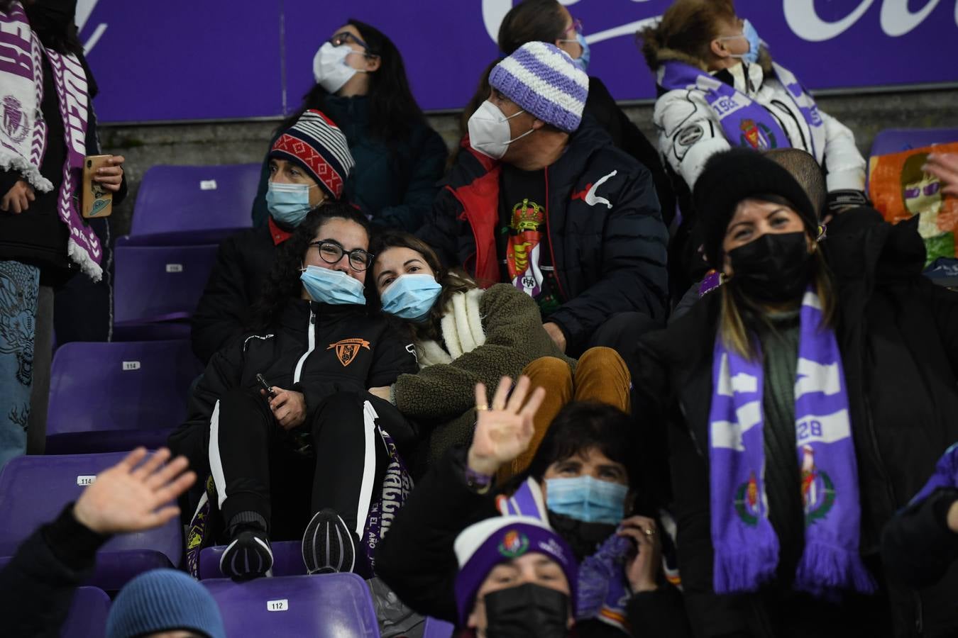 Fotos: Búscate en la grada de Zorrilla (3/4)