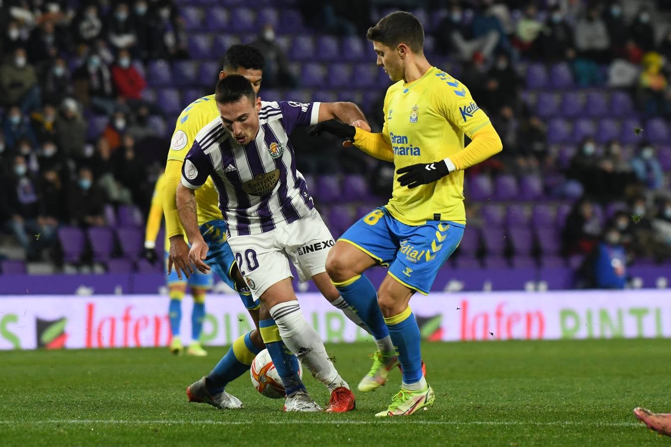 Fotos: El Real Valladolid pasa a tercera ronda de la Copa del Rey tras vencer a Las Palmas (3-1)