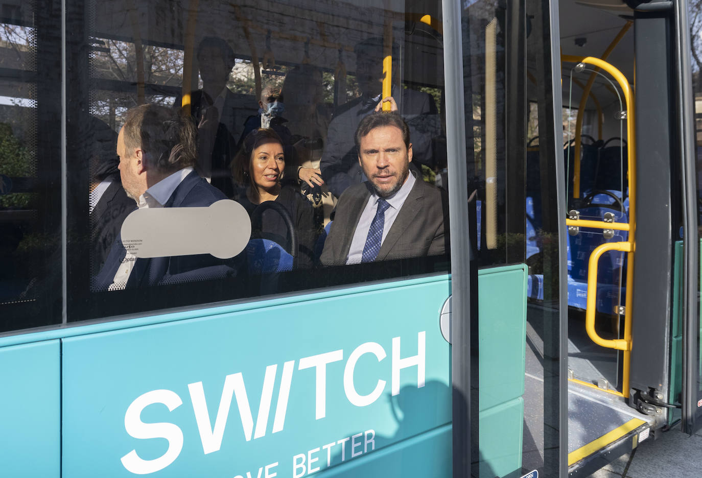 Fotos: Presentación de la fábrica de autobuses eléctricos Switch Mobility en Valladolid