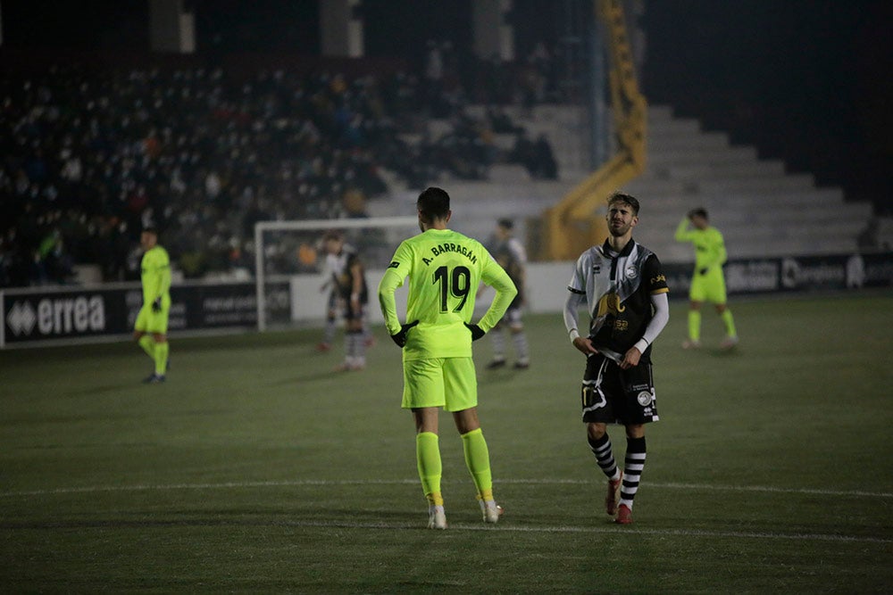 Un cruel final con gol en propia puerta apea de la Copa a un gran Unionistas ante el Elche de Primera (0-1)