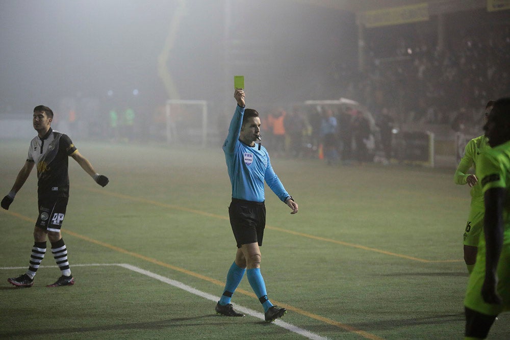 Un cruel final con gol en propia puerta apea de la Copa a un gran Unionistas ante el Elche de Primera (0-1)