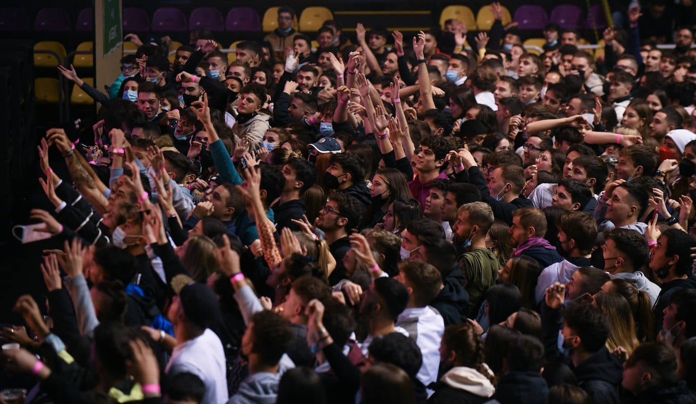 Galería. El polémico concierto de Natos y Waor, en imágene. 