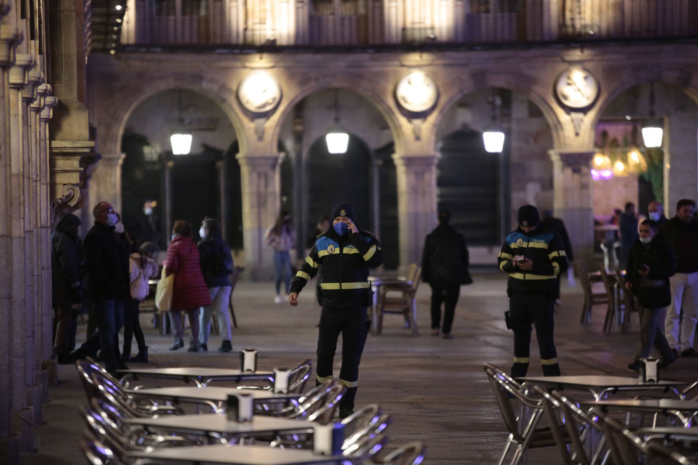 Fotos: Despliegue policial en la &#039;No Nochevieja Universitaria&#039; de Salamanca (1/2)