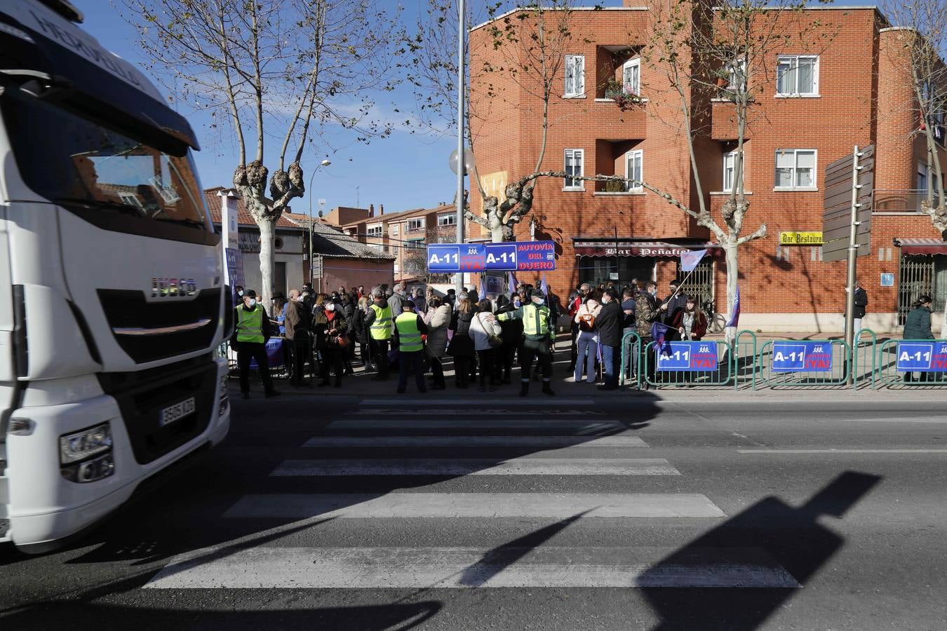 Fotos: Nueva concentración de la plataforma A11 Pasos en Peñafiel