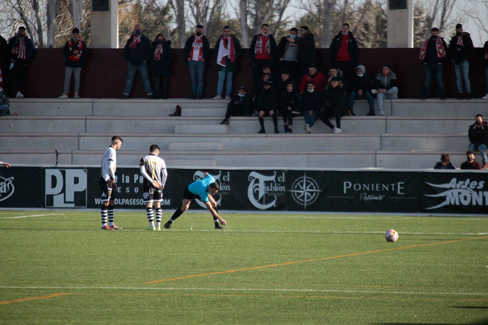 Unionistas vence a la potente UD Logroñés para romper su racha de más dos meses sin ganar en la liga y se va cuarto del grupo al parón