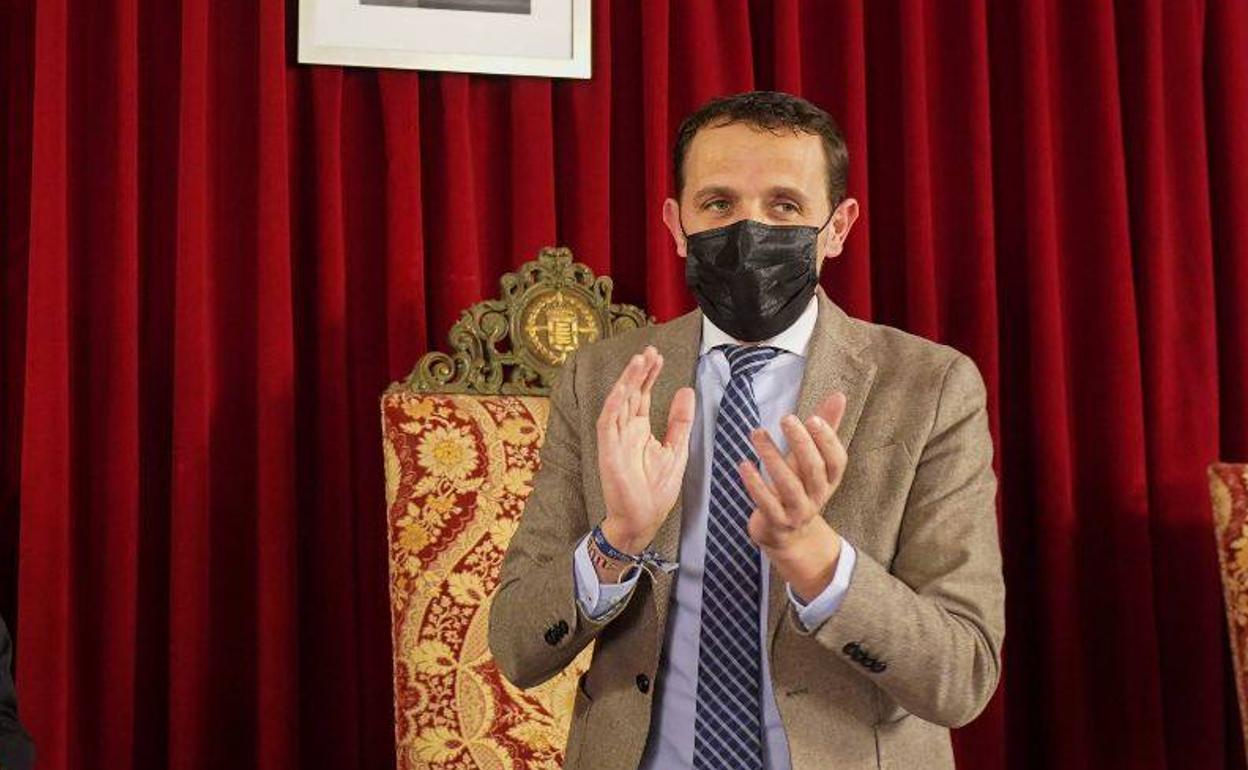 Conrado Íscar, durante la entrega de premios. 