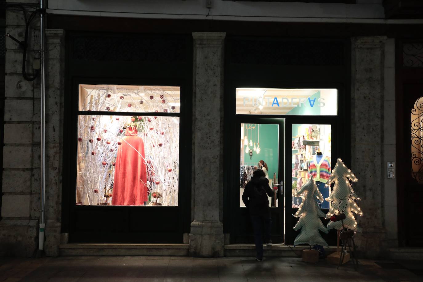 Fotos: Los escaparates ganadores del concurso de Navidad organizado por el Ayuntamiento