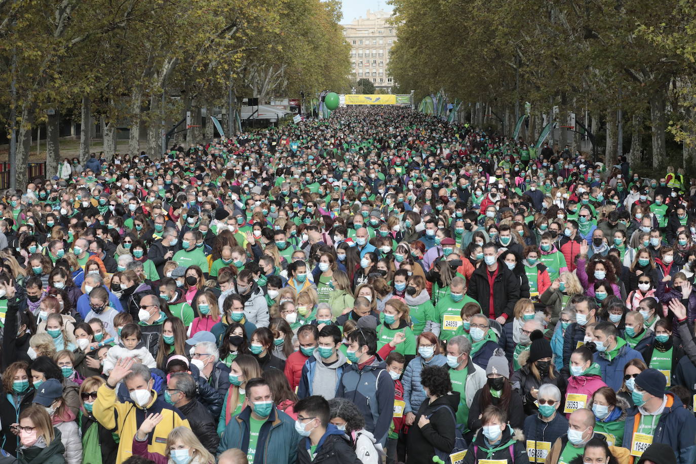 Valladolid, a rebosar en la marcha contra el Cáncer.