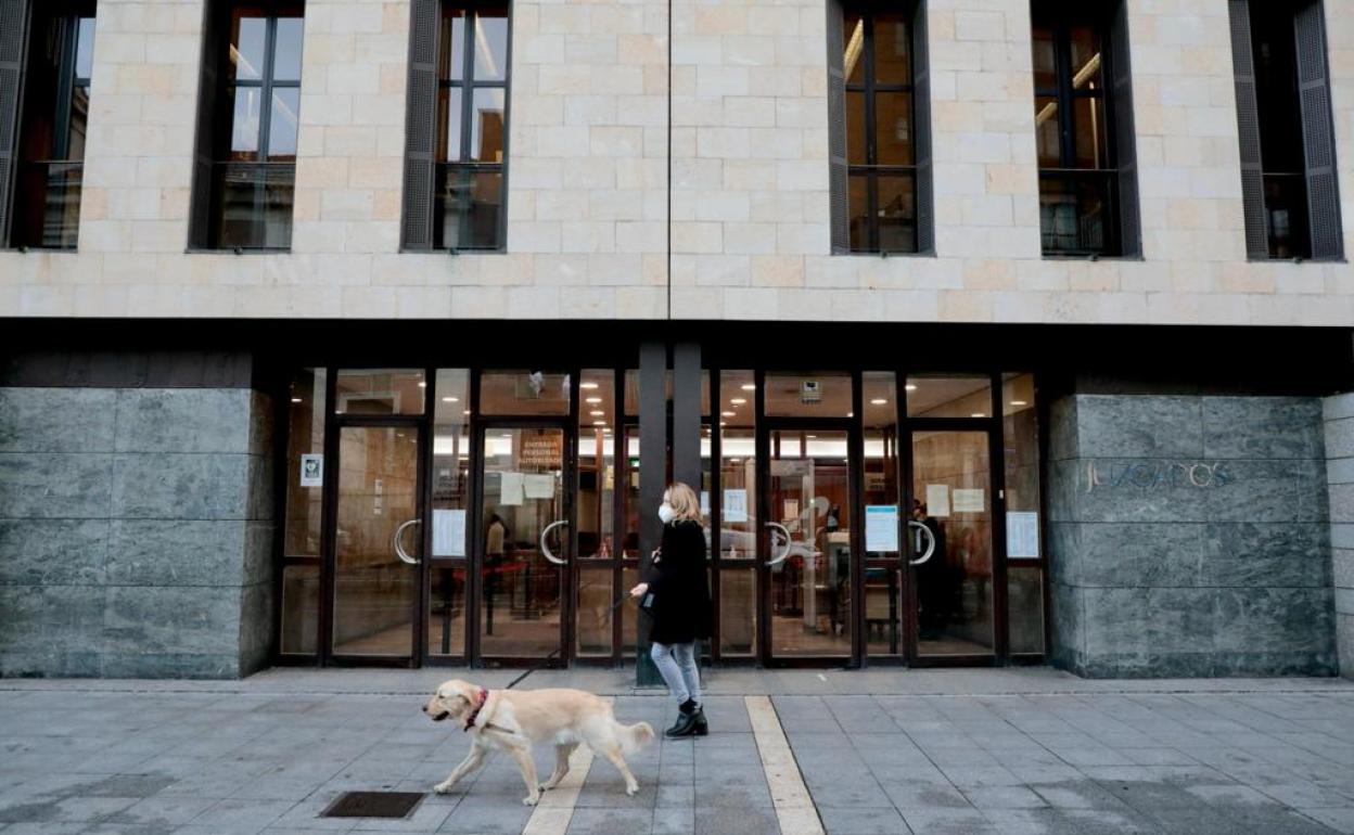 Fachada de los juzgados de Valladolid en los que iba a tener lugar el juicio. 