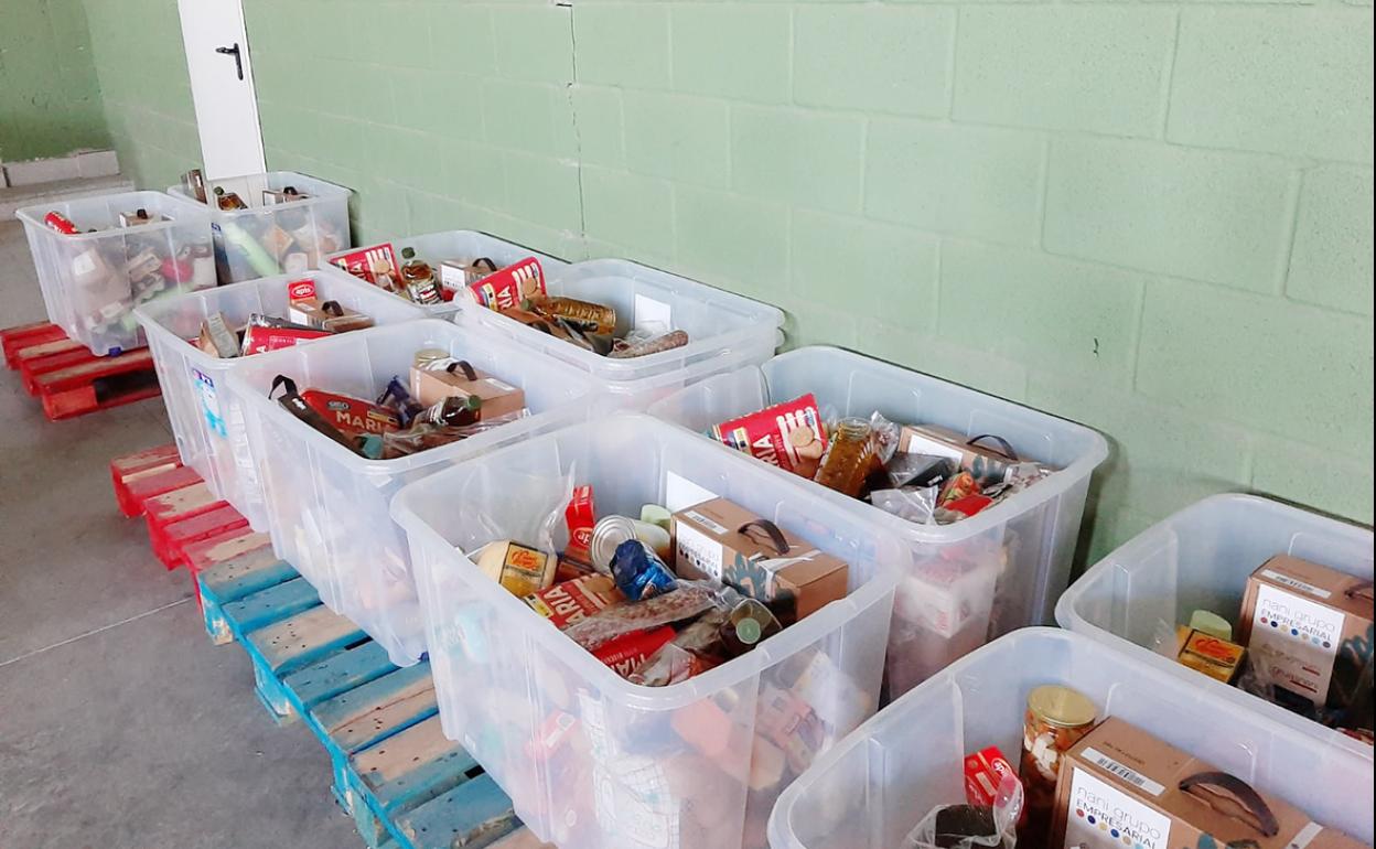 Lote navideño del Fondo de Alimentos de Carbajosa. 