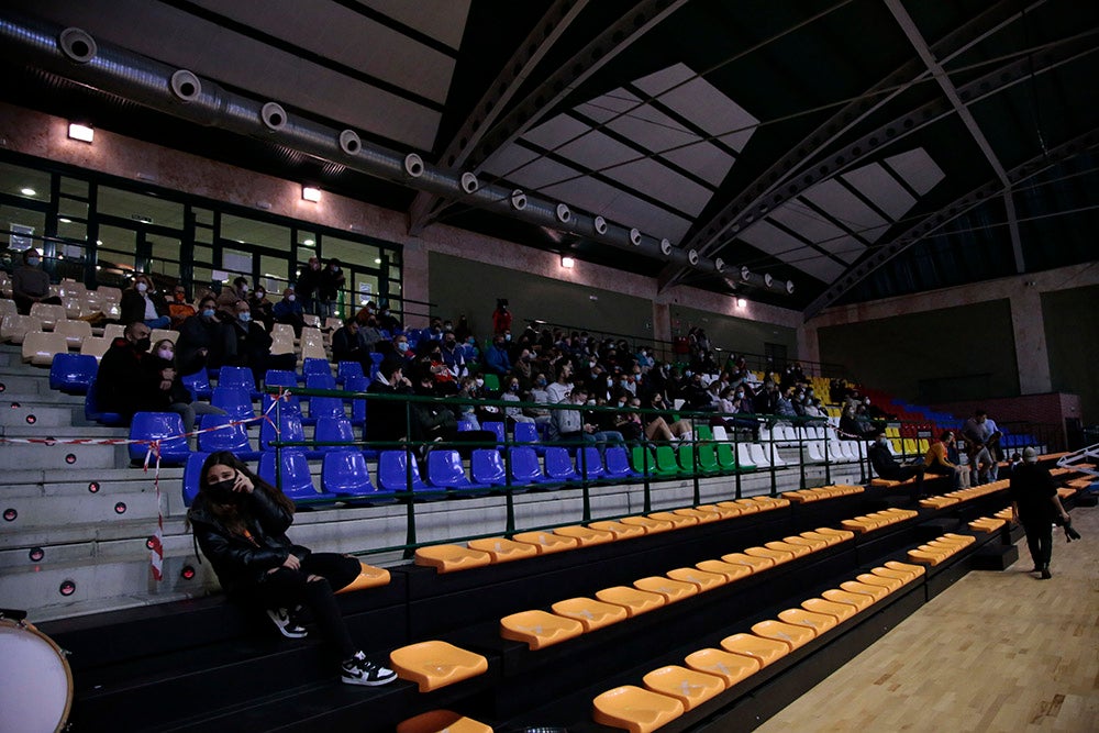 El colista Aquimisa vuelve a tirar otro partido que tenía 'ganado' en el ultimo cuarto (74-77)