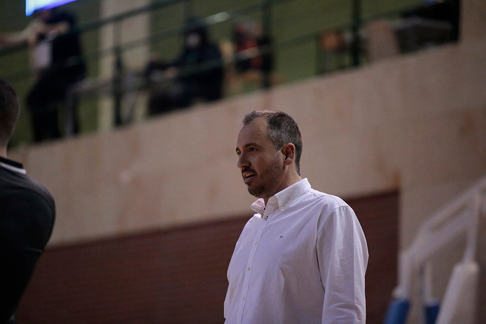 El colista Aquimisa vuelve a tirar otro partido que tenía 'ganado' en el ultimo cuarto (74-77)