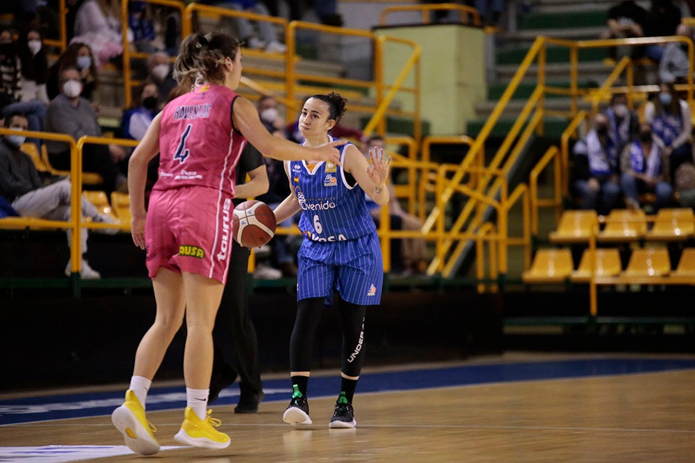 El CB Avenida se va líder en solitario al 2022 (85-62)