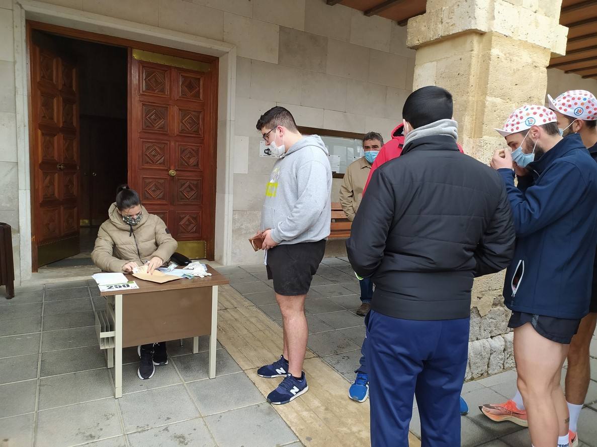 Fotos: Mayorga celebra su San Silvestre de 2021