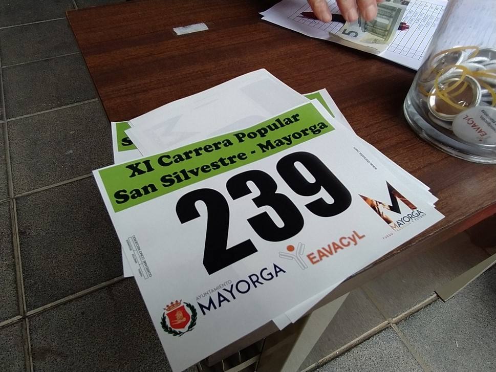 Fotos: Mayorga celebra su San Silvestre de 2021