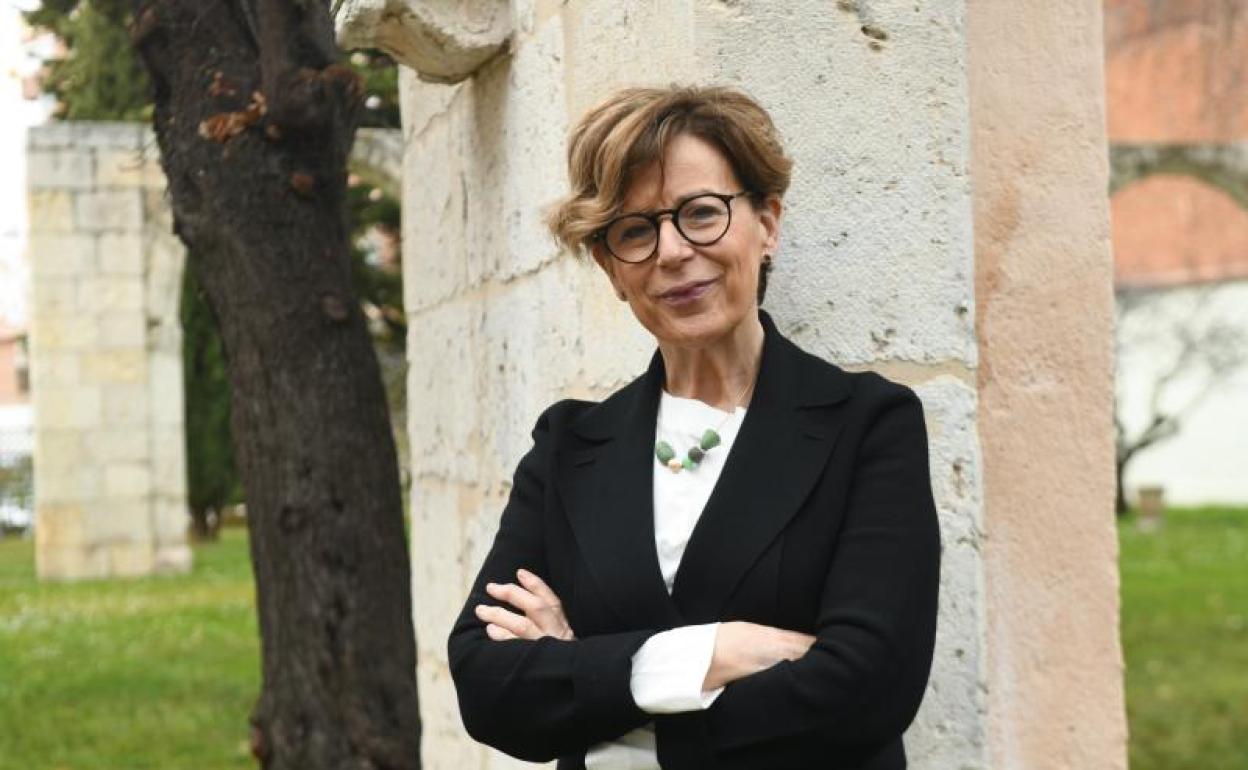 María Bolaños, en el jardín del Museo Nacional de Escultura. 