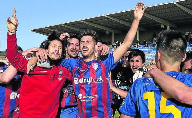 Celebración del ascenso de la Sego. 