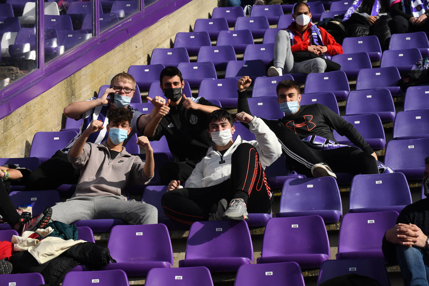 Fotos: Búscate en la grada del Real Valladolid-Leganés (4/4)