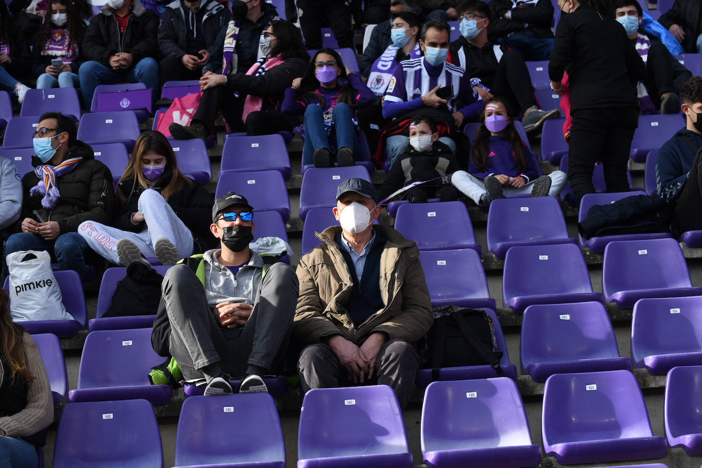 Fotos: Búscate en la grada del Real Valladolid-Leganés (4/4)