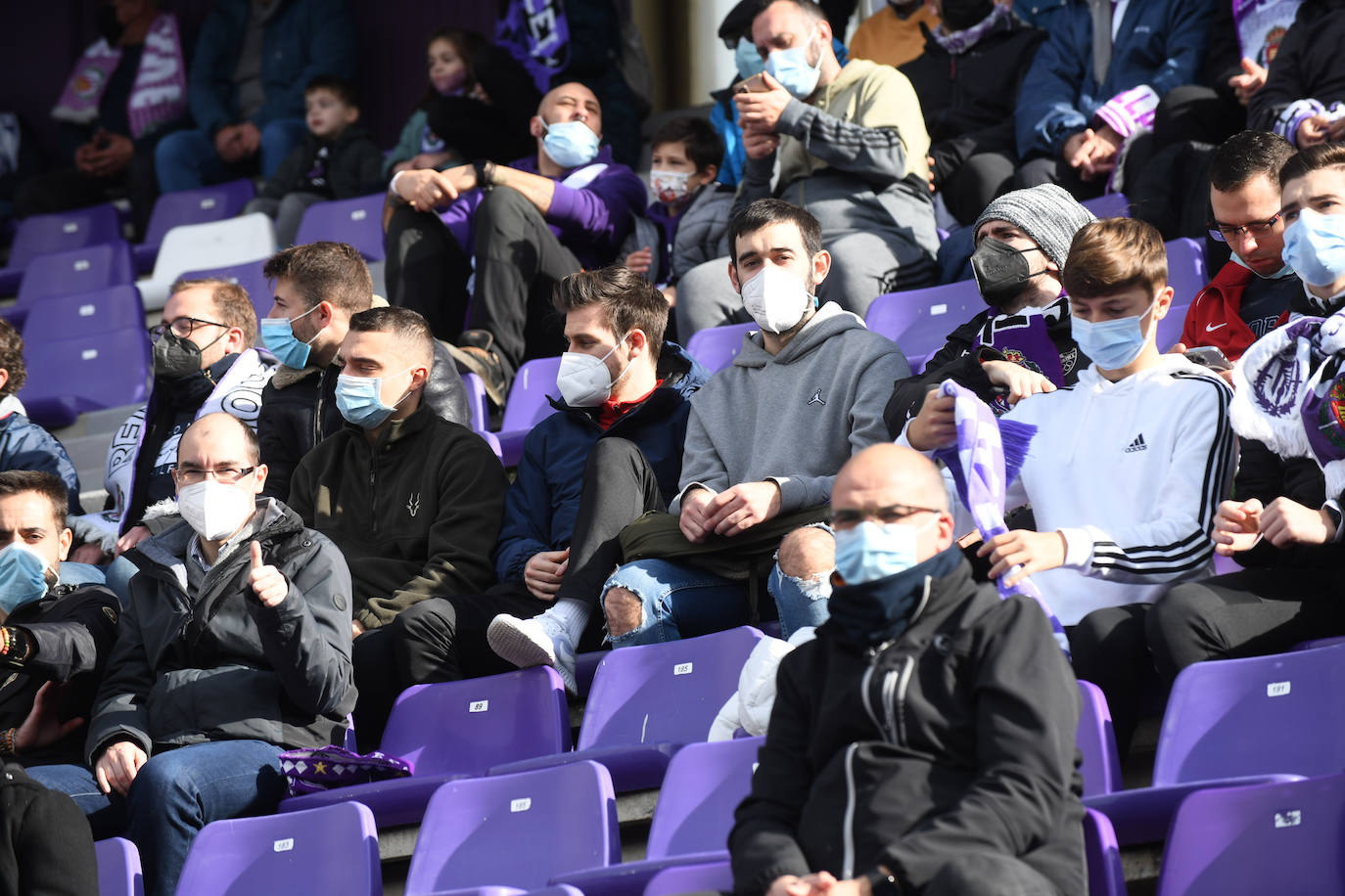 Fotos: Búscate en la grada del Real Valladolid-Leganés (2/4)
