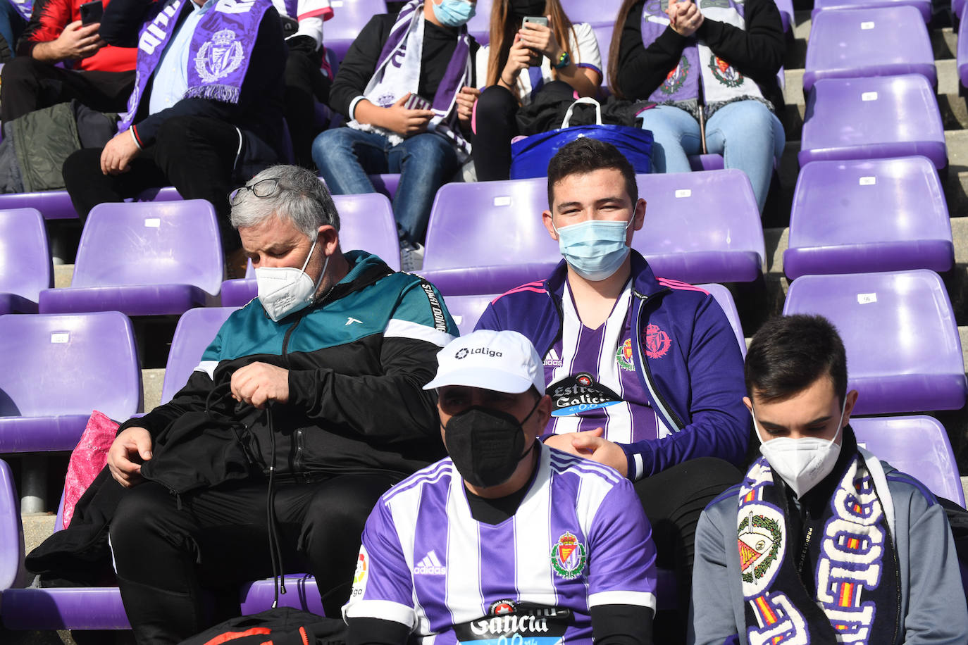 Fotos: Búscate en la grada del Real Valladolid-Leganés (2/4)