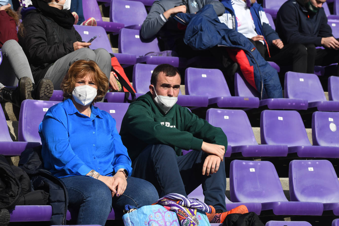 Fotos: Búscate en la grada del Real Valladolid-Leganés (3/4)