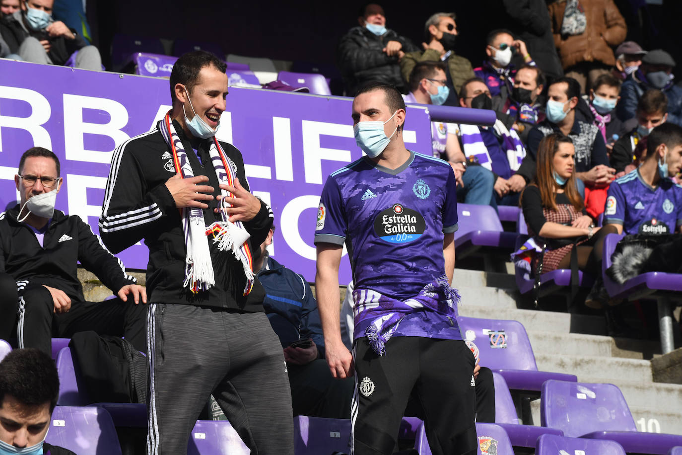 Fotos: Búscate en la grada del Real Valladolid-Leganés (3/4)