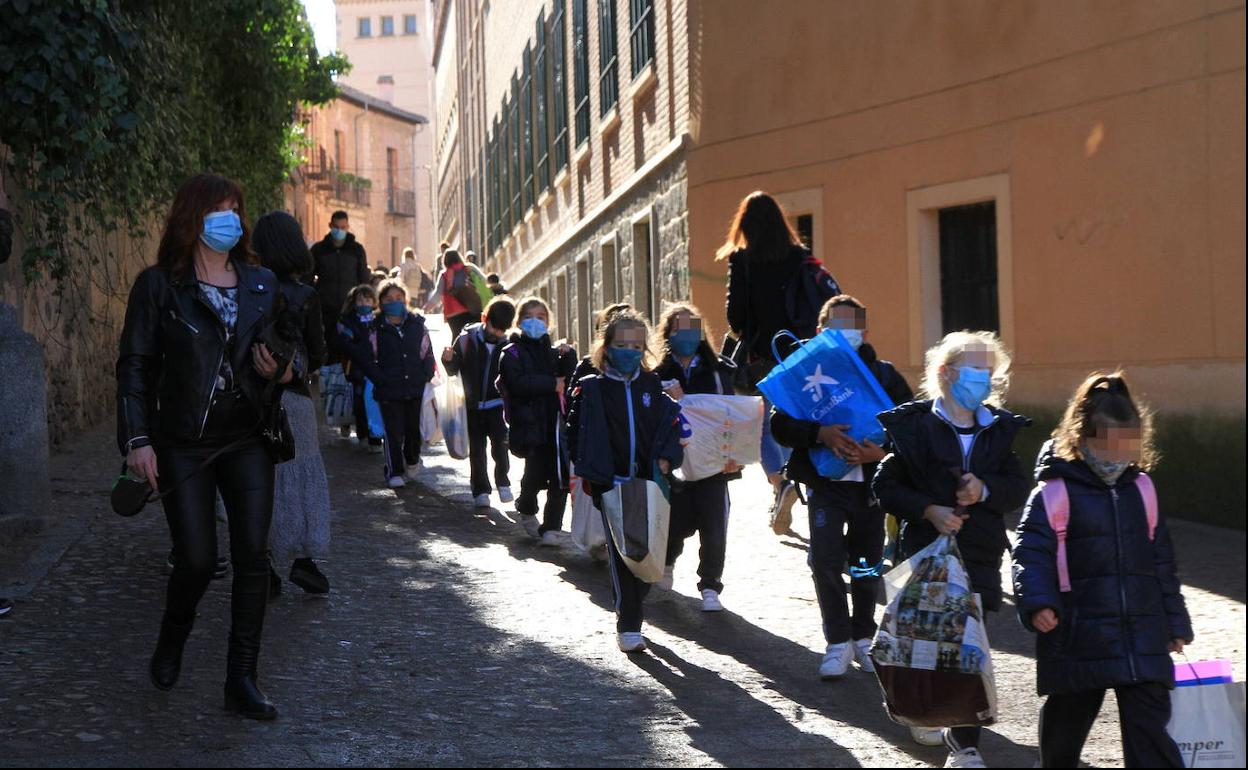 Salida de niños en un colegio de Segovia. 