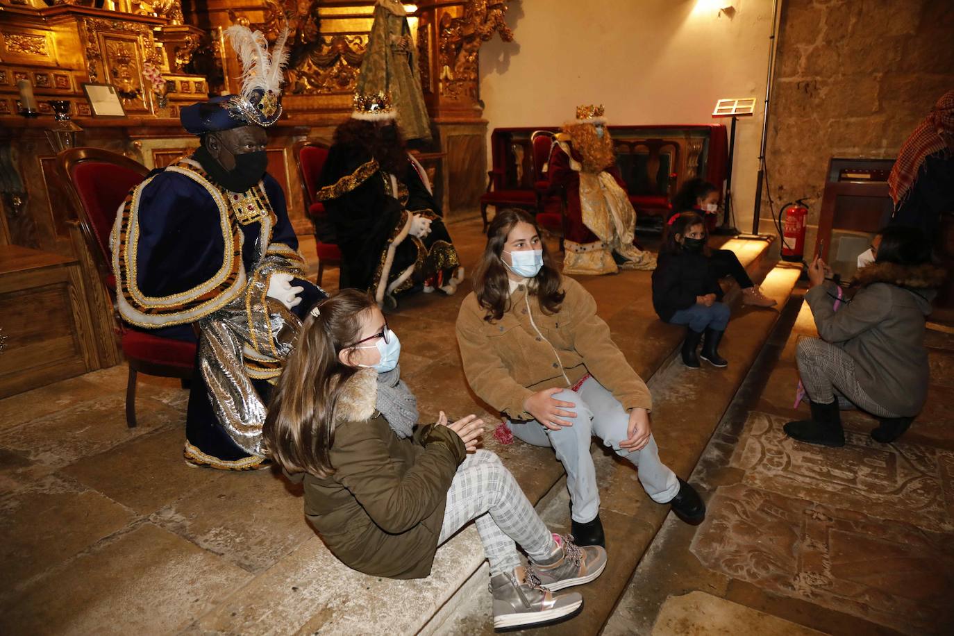 Los Reyes reciben las cartas de los niñosde la comarca de Peñafiel.