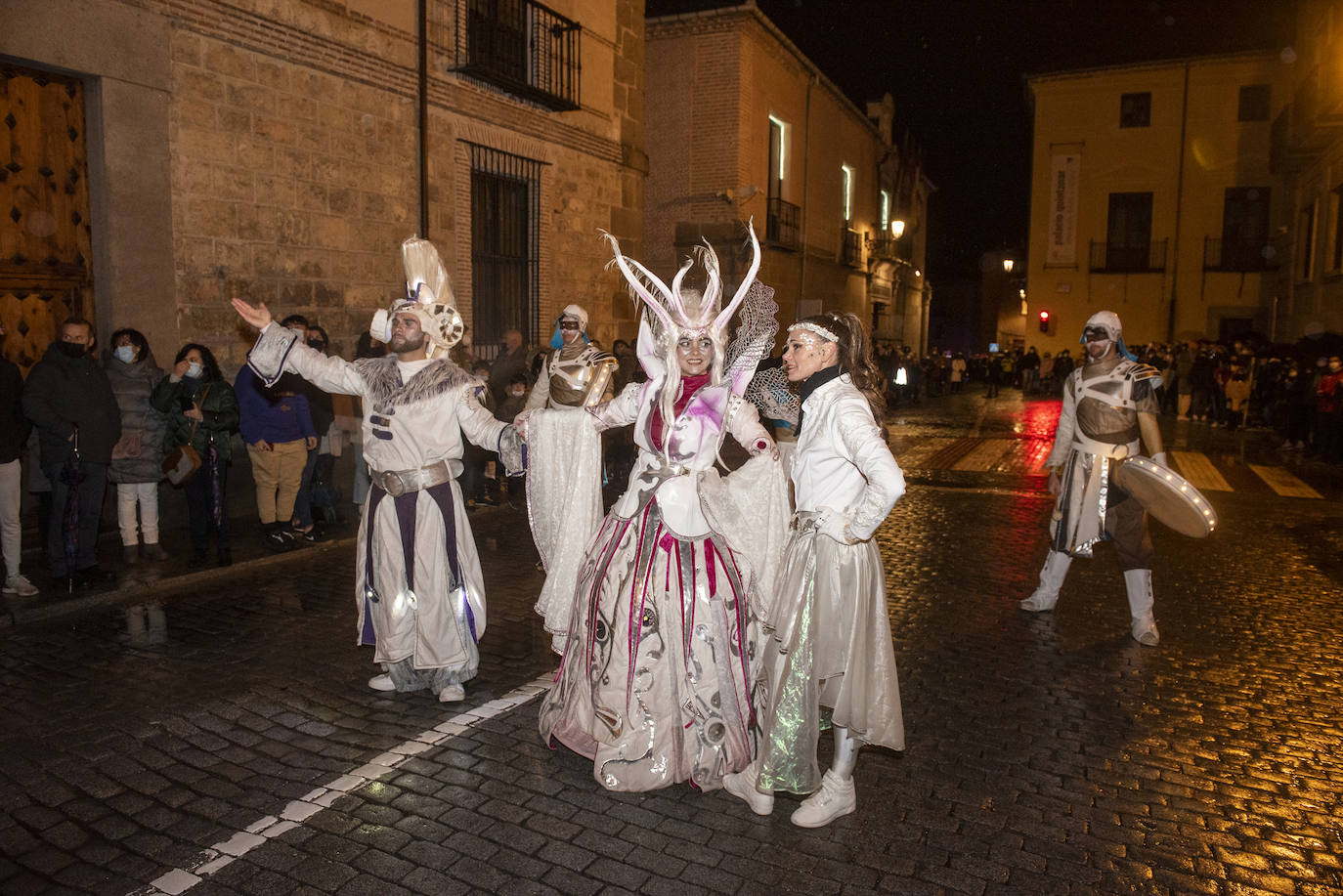 Los Reyes Magos, a su paso por Segovia.