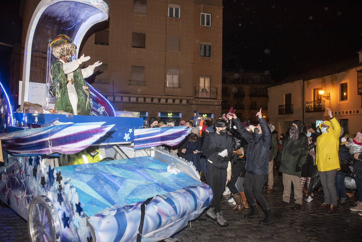 Los Reyes Magos, a su paso por Segovia.