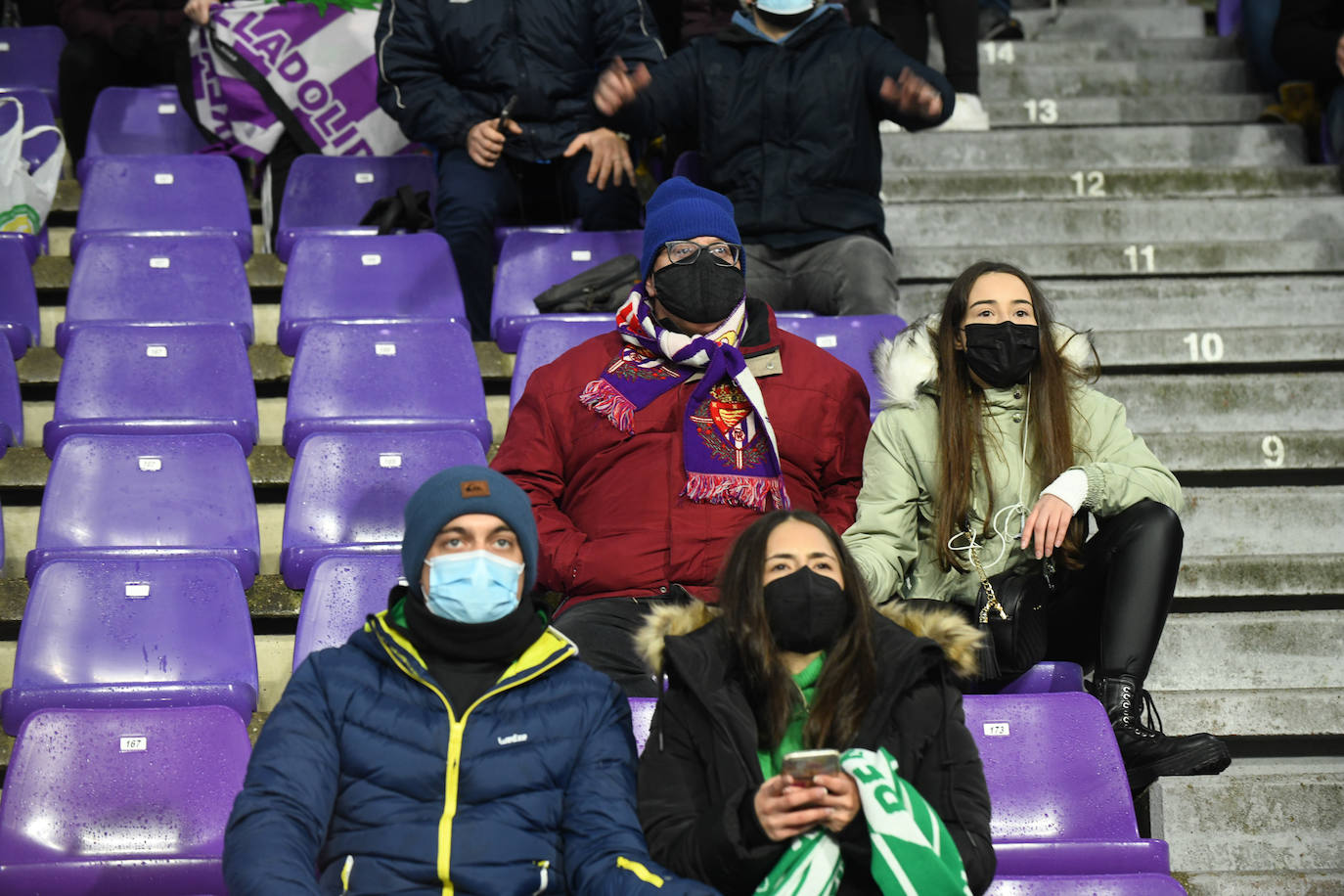 Fotos: Búscate en la grada en el Real Valladolid-Betis